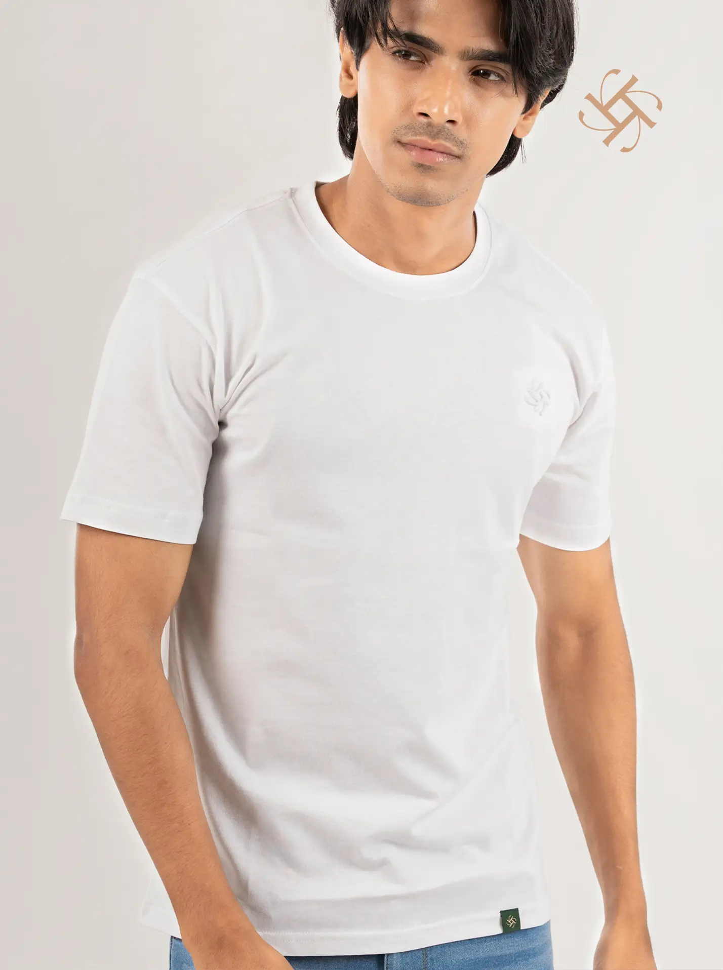 White Solid Color Embossed Logo Crewneck Regular Fit Luxury Addition Cotton Tee